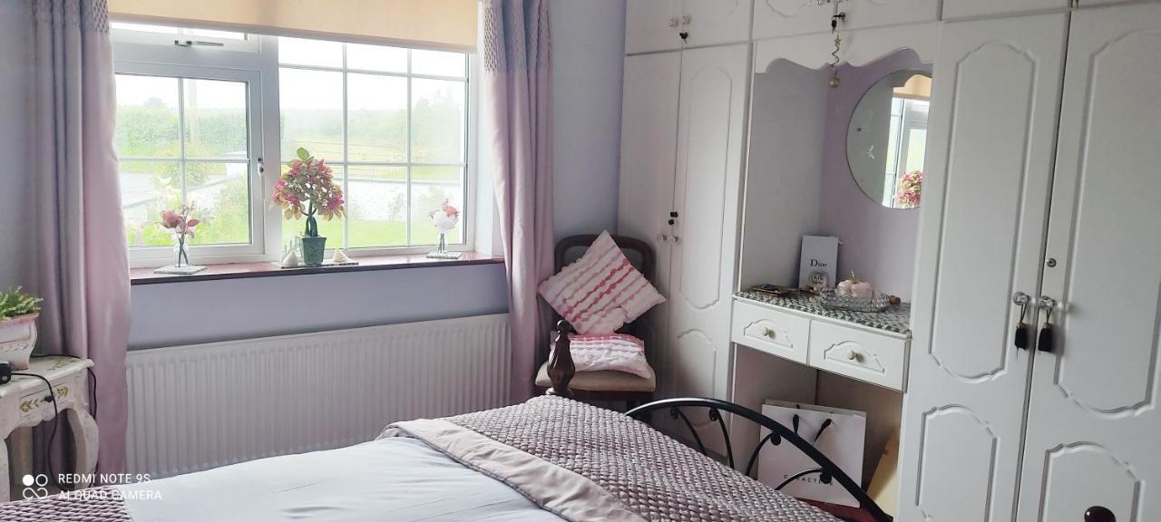 Cozy Cottage Retreat In Listowel Pet Friend Exteriör bild