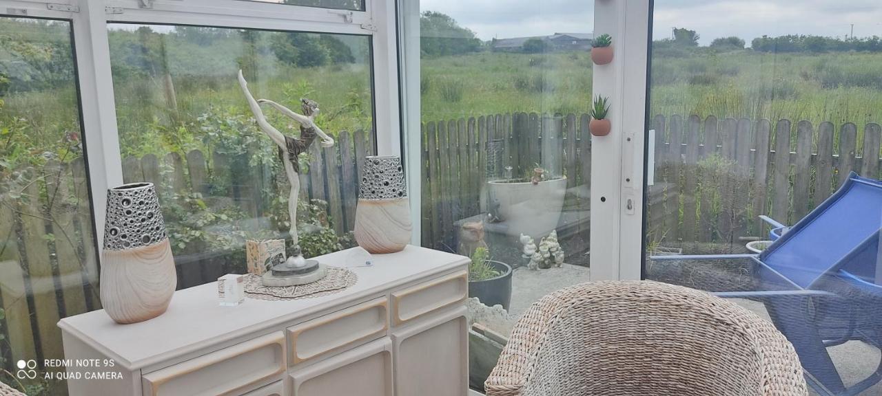 Cozy Cottage Retreat In Listowel Pet Friend Exteriör bild