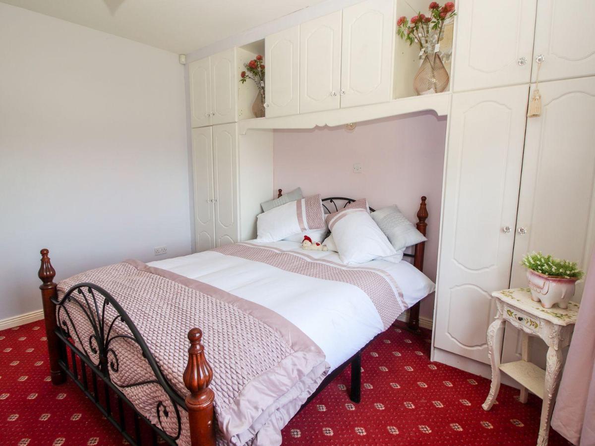 Cozy Cottage Retreat In Listowel Pet Friend Exteriör bild